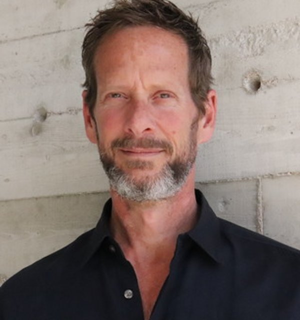 Rob Ashe - Therapist